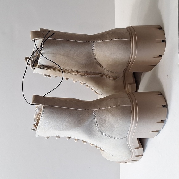 Maurices "NEW" Y2K Faux Suede Retro Chunky Heel Platform Lug Sole Boots Size 11 - Picture 8 of 11